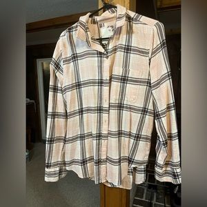 Large SO Baby Pink and Black Flannel NWOT